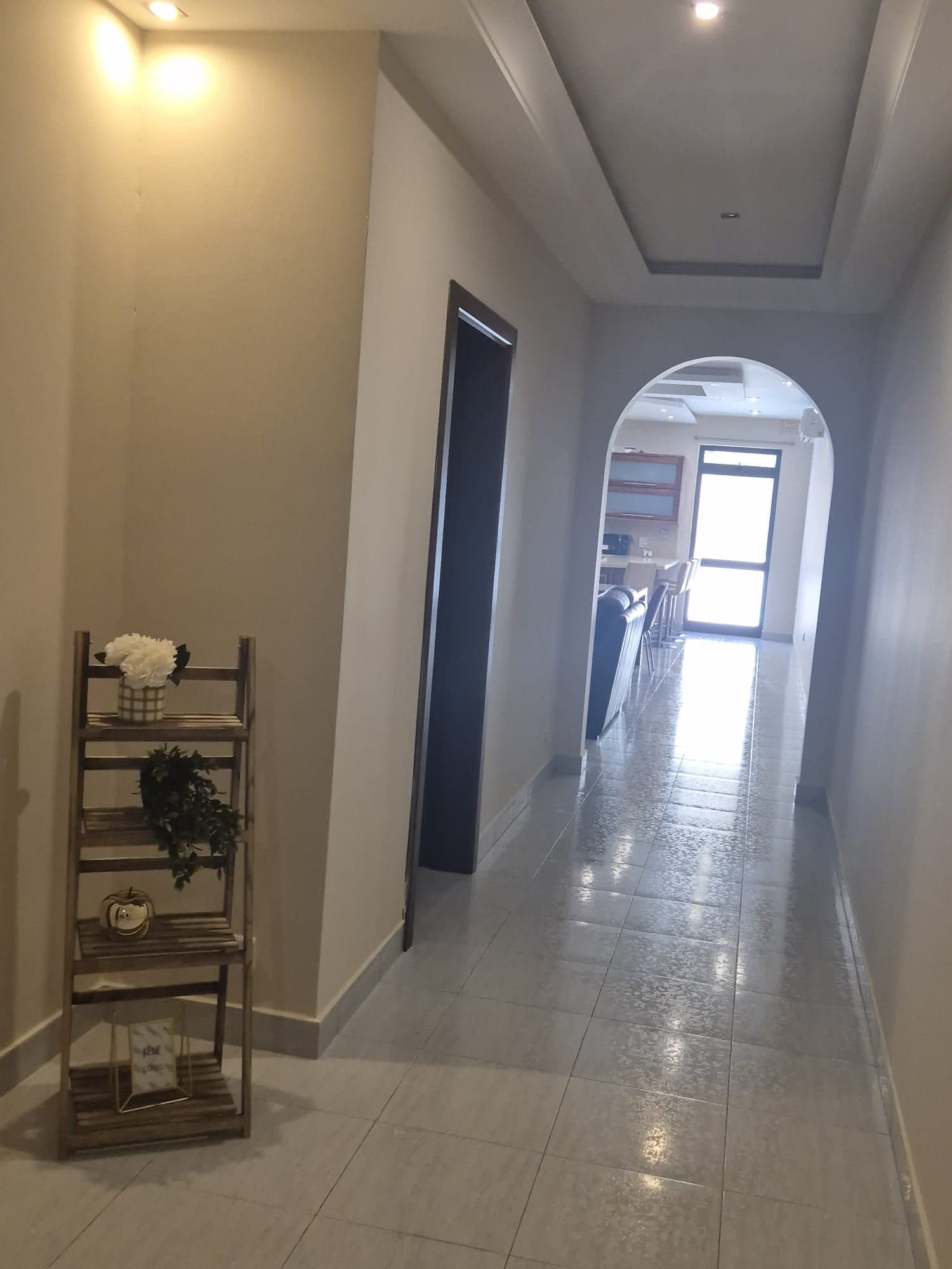 3-bedroom apartment for rent in Mosta, Malta - Image 2