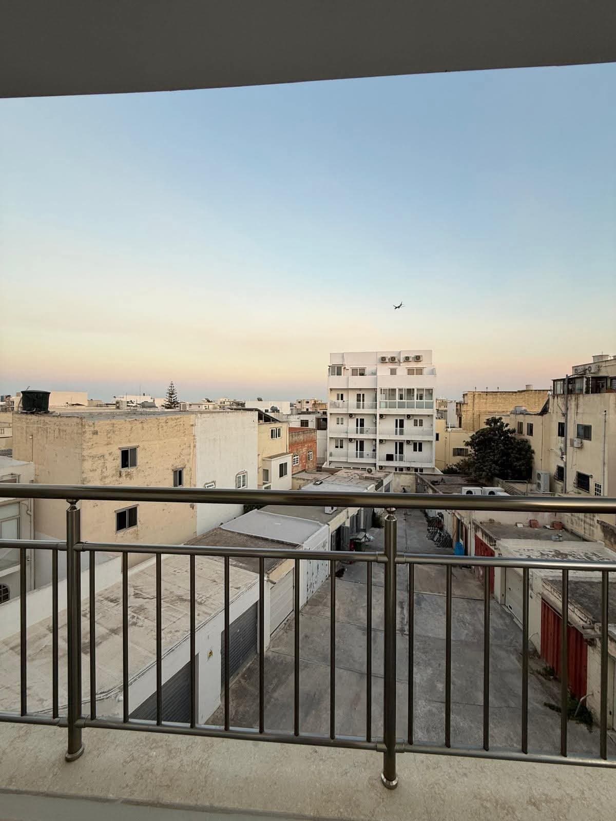 2-bedroom apartment for rent in Attard, Malta - Image 12