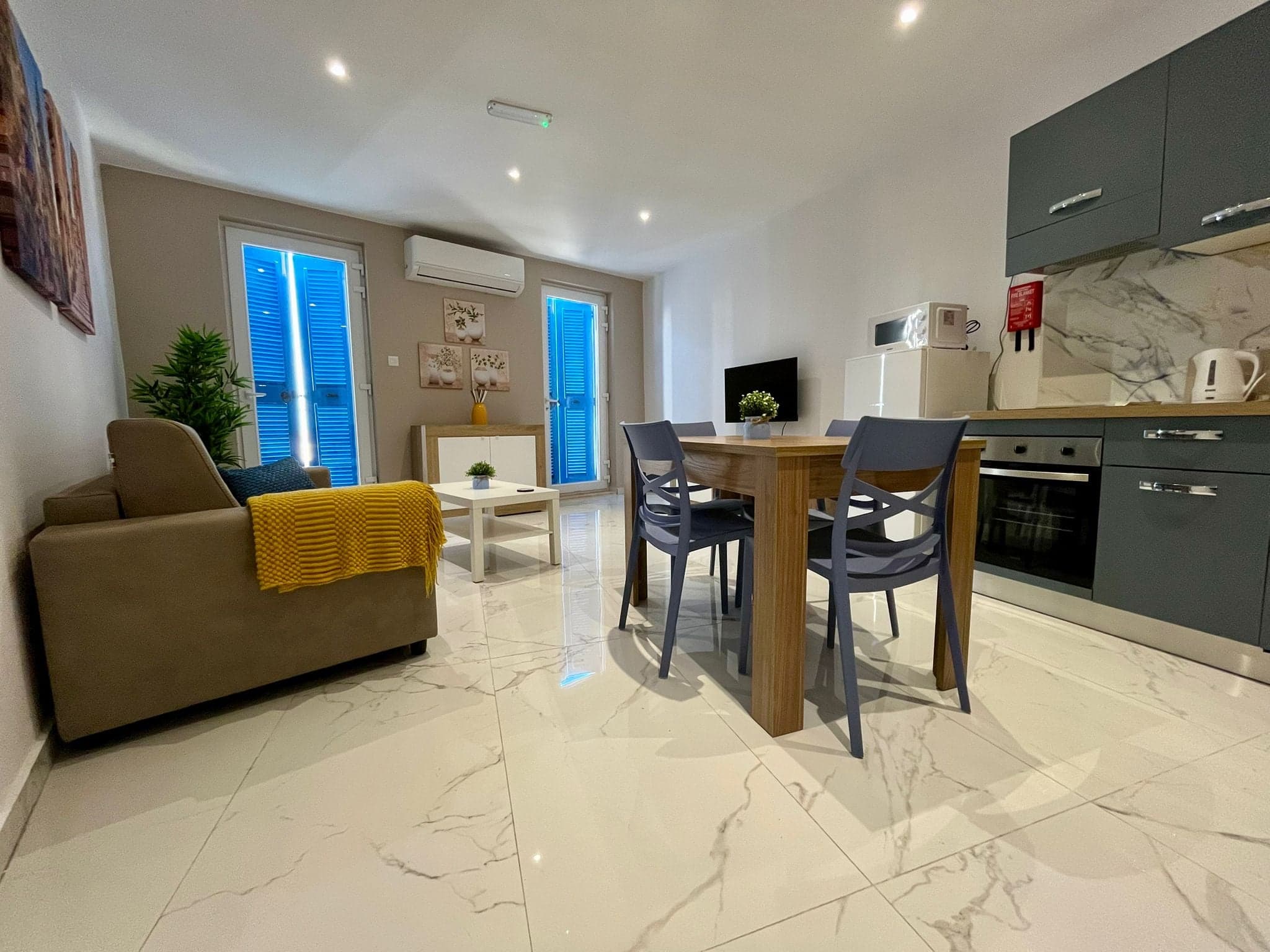 1-bedroom apartment for rent in San Ġiljan (St. Julian's), Malta - Image 7