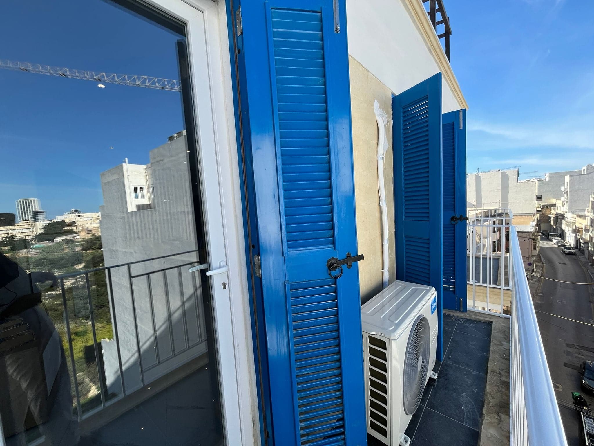 1-bedroom apartment for rent in San Ġiljan (St. Julian's), Malta - Image 9