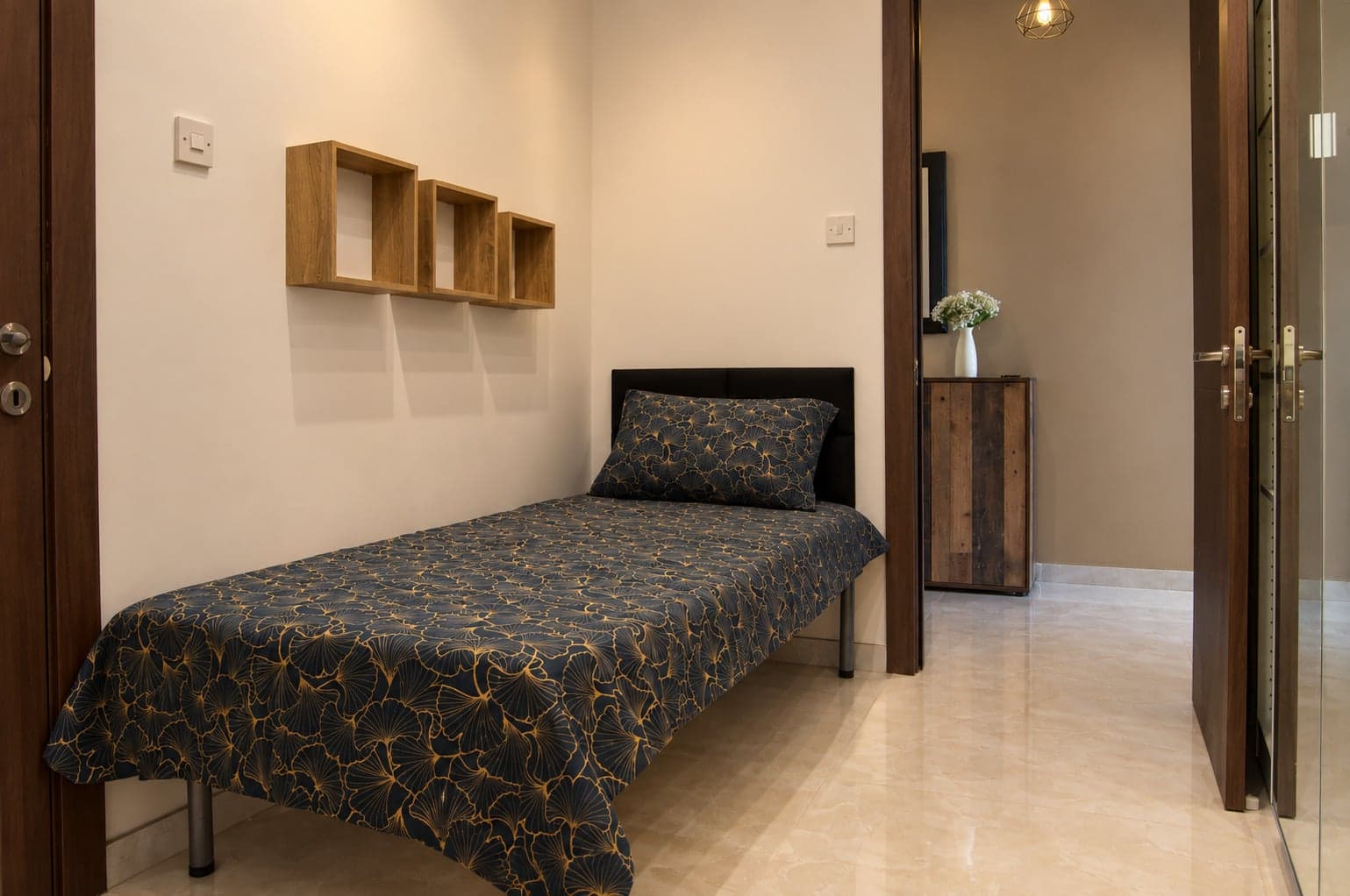 3-bedroom apartment for rent in Birżebbuġa, Malta - Image 11