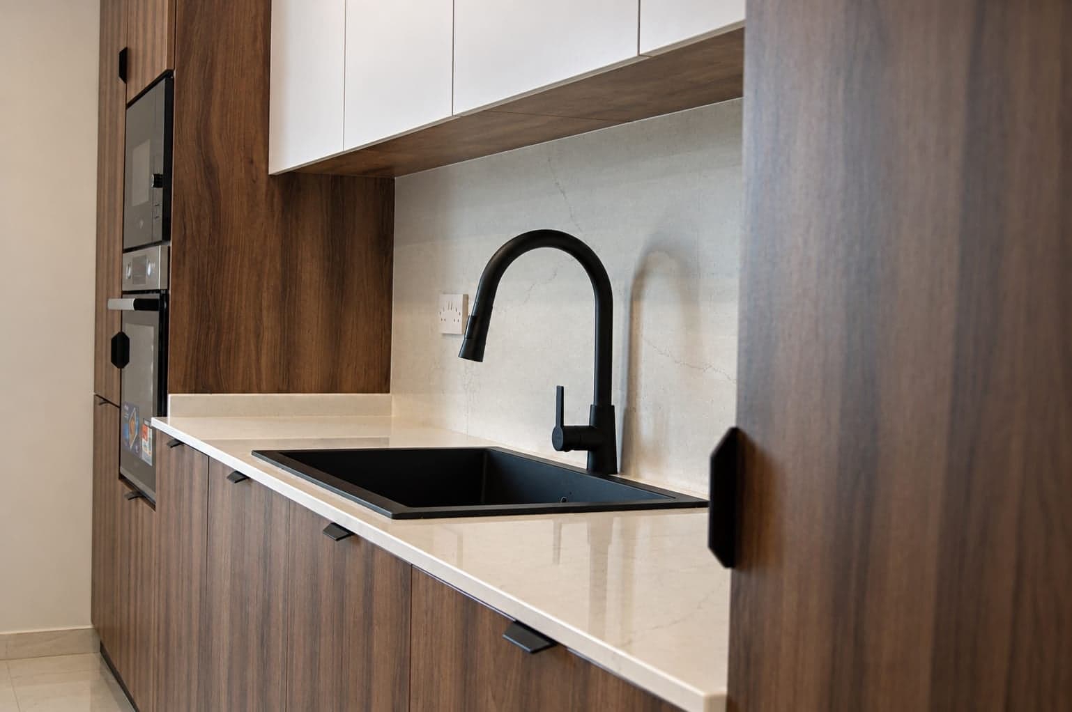3-bedroom apartment for rent in Birżebbuġa, Malta - Image 17