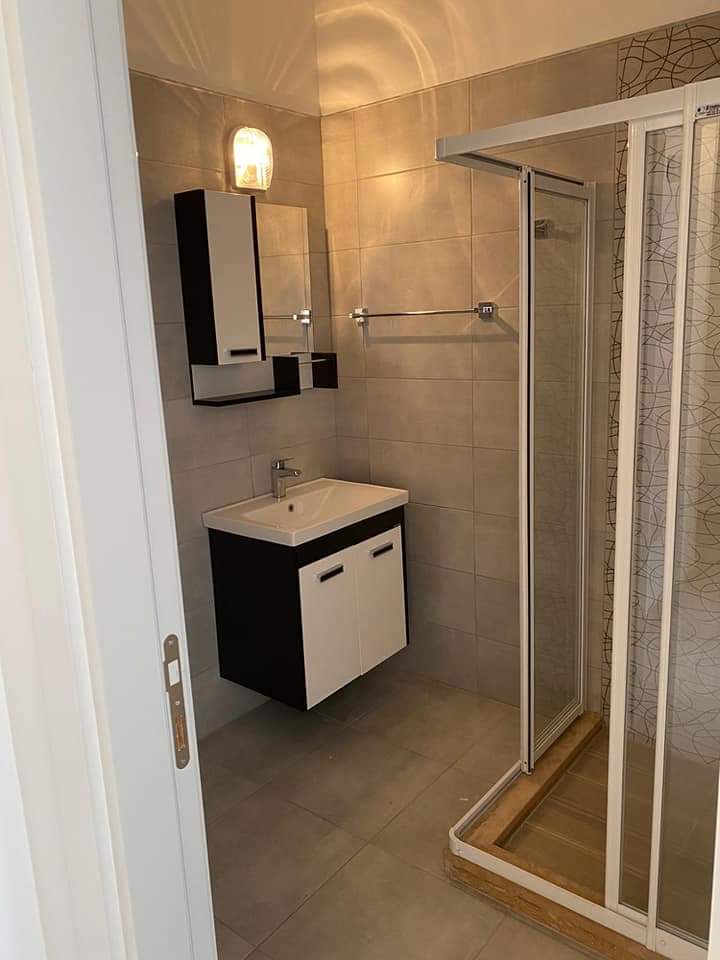 Two bedroom spacious apartment in the heart of Sliema - Image 7