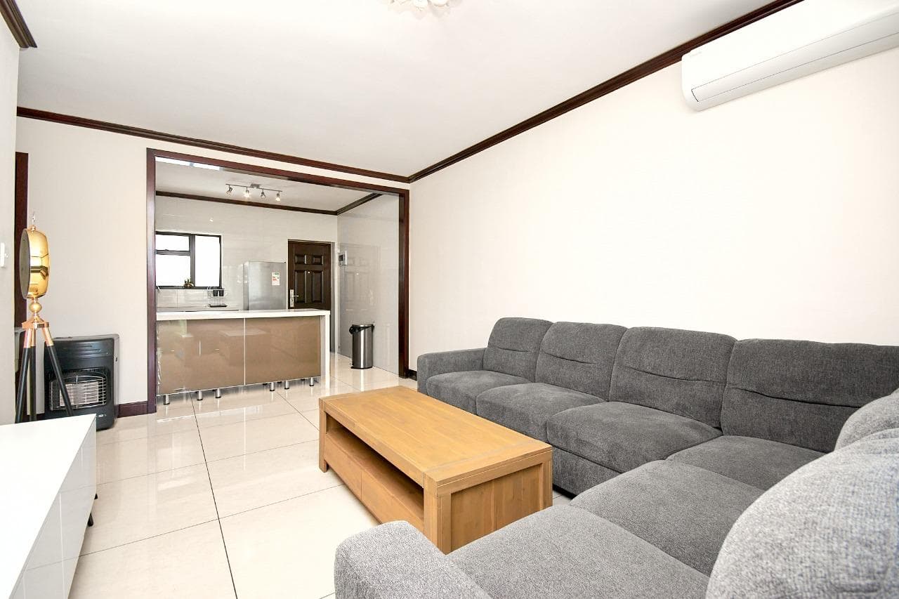 Spacious and fully furnished two bedroom apartment available in Malta - Image 7